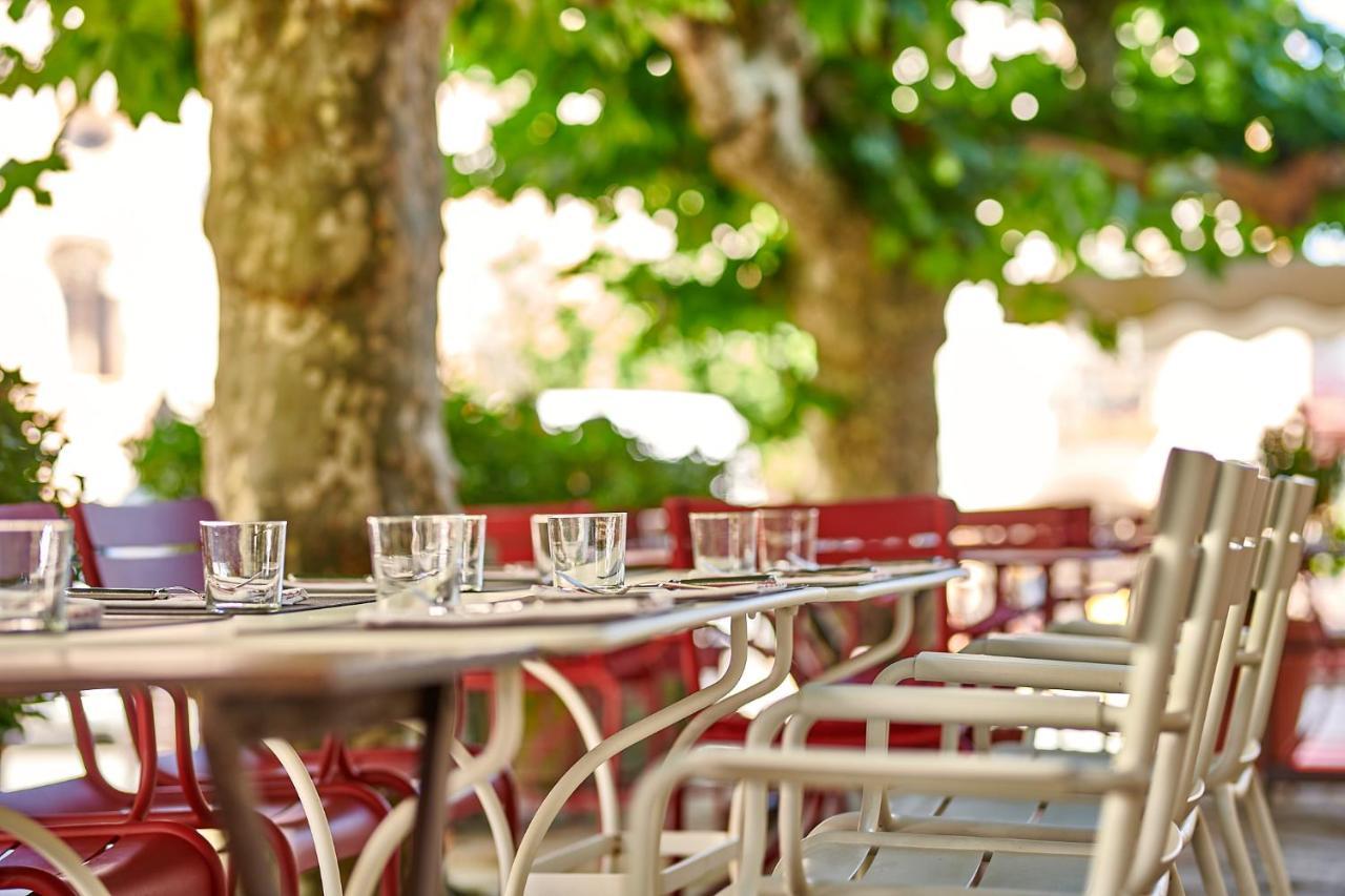 Arraya Hotel Sare Exterior photo